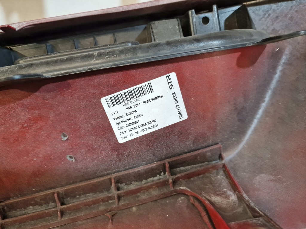 Ferrari 296 gtb f171 22- бампер задний с Разборки