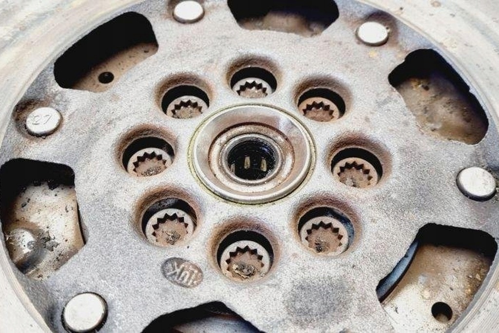 фото №6, Комплект зчеплення vw crafter фургон sy_ 076141032e 2.46l дизель 103kw 2008