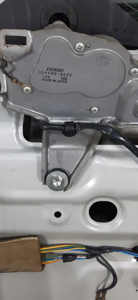 фото №8, Suzuki grand vitara ii крышка багажника багажника задняя