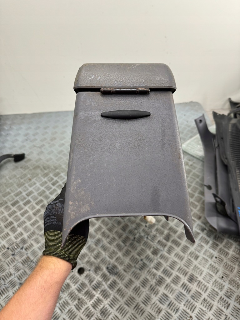 фото №11, Підлокітник тунель середній чохол nissan terrano ii 2 93-04r. 3двері