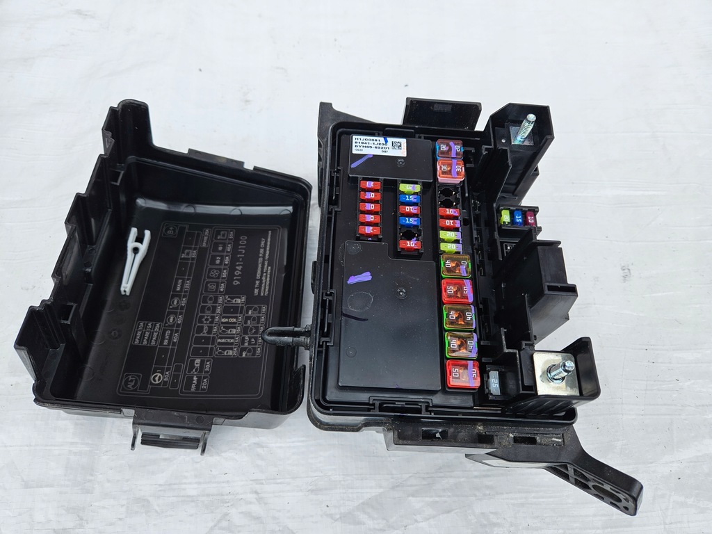 фото №8, Коробка запобіжників hyundai i20 12-14 1.2 g4la