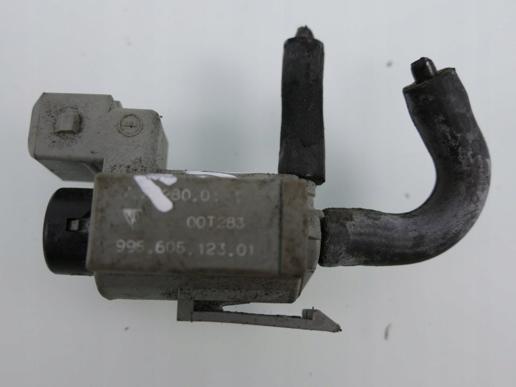 фото №1, Porsche boxster s 986 911 997 клапан вакуумa