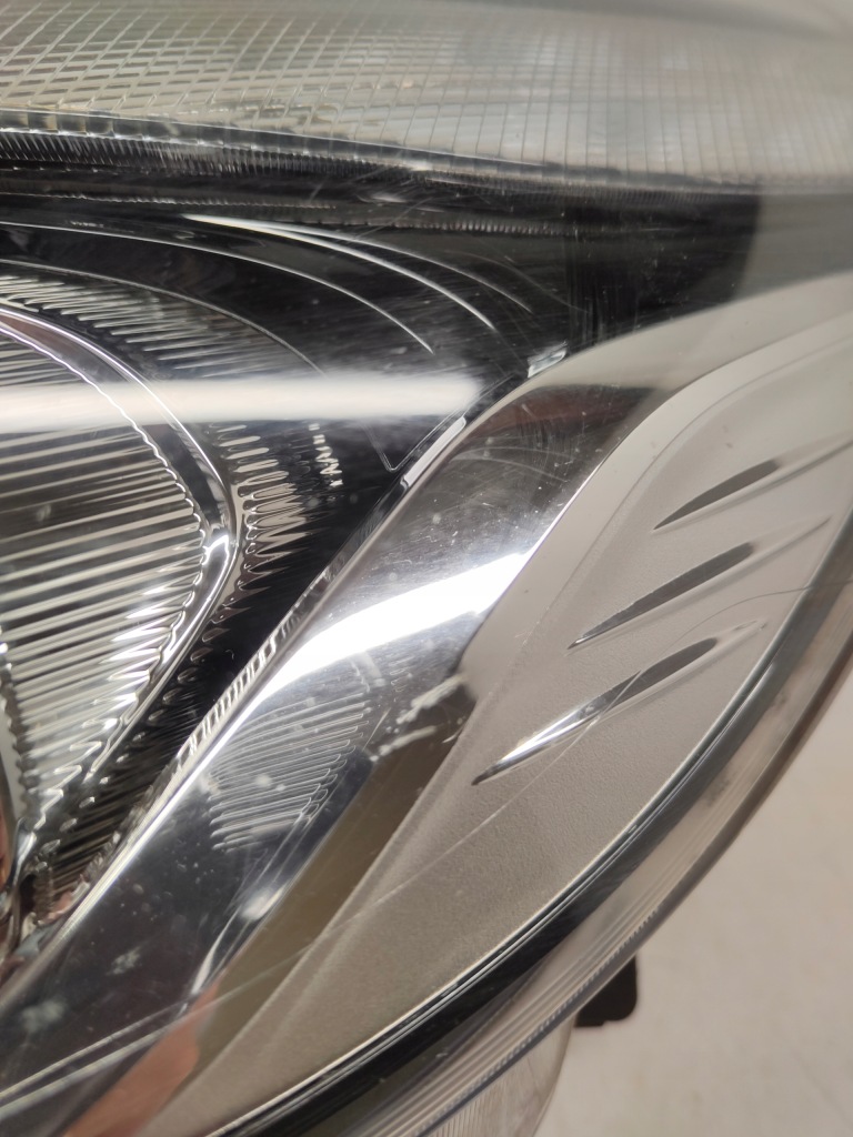 Ford galaxy s max фара ліва звичайна лінза led Ціна