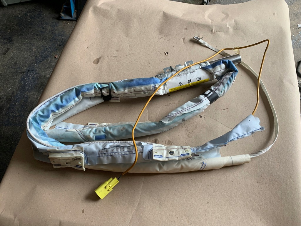 фото №1, Ford kuga mk1 шторка безпеки права ліва 7m51-r14k59-ah