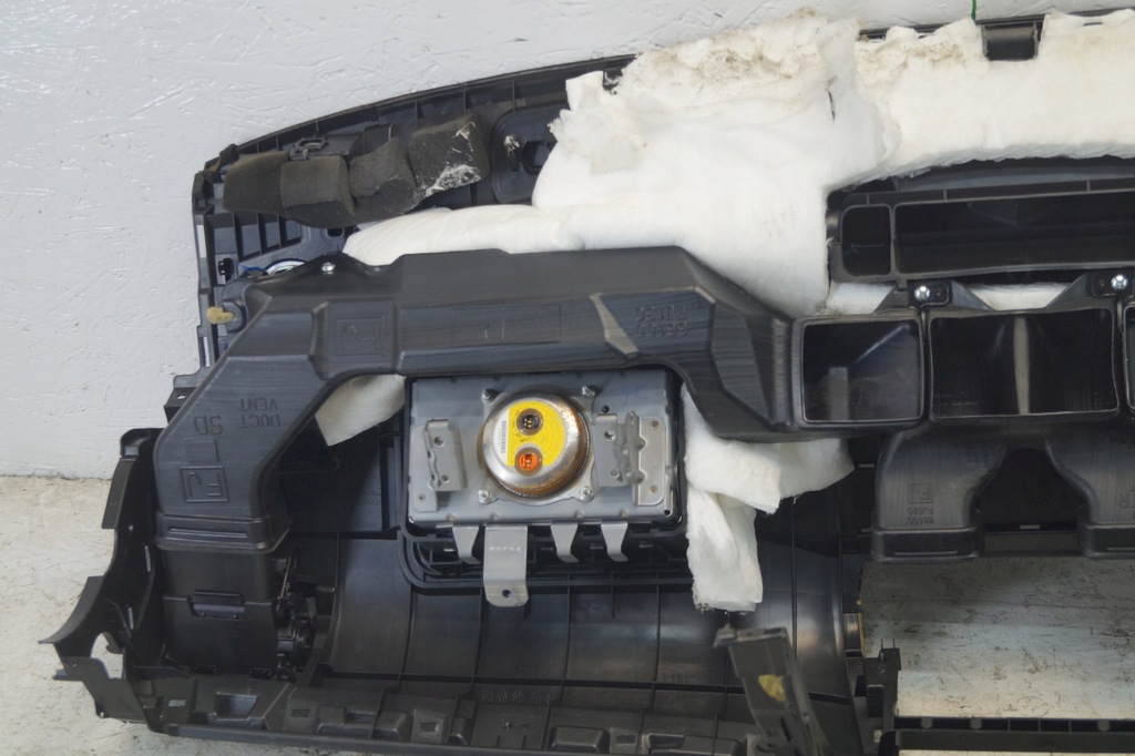 фото №14, Subaru wrx sti панель приладів консоль 14-17