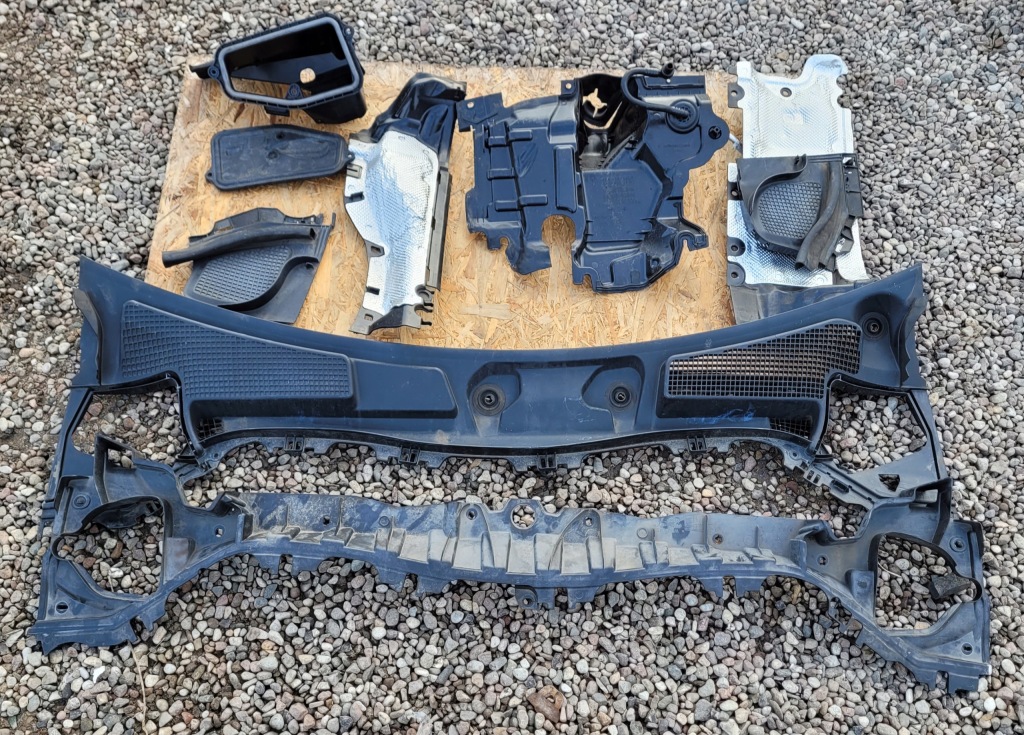 Купити Жабо góra dół боки стіна перегородкова mercedes gla w247