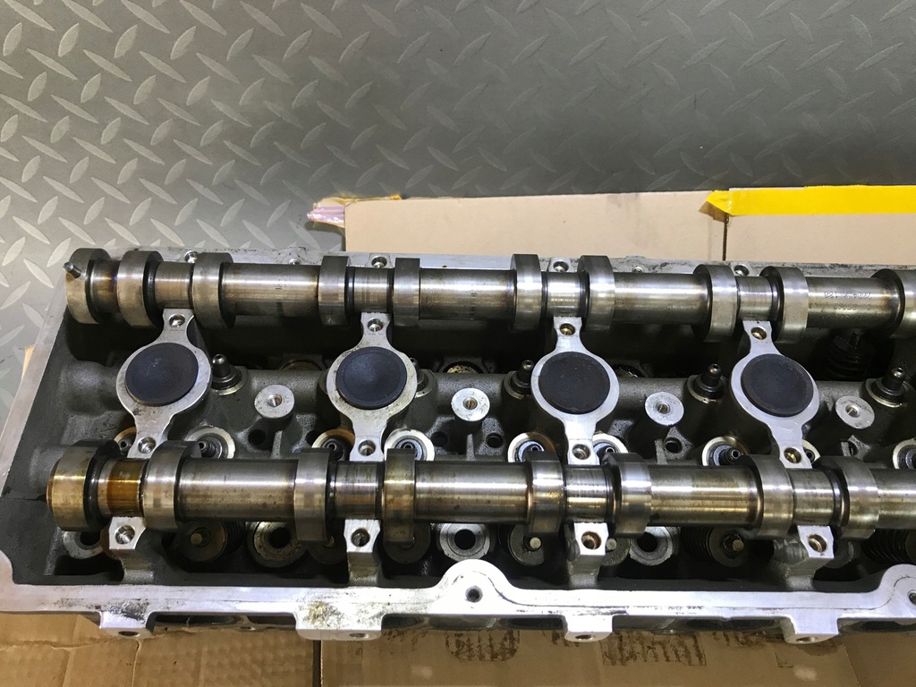 фото №13, Головка права aston martin db9 5.9 6.0 v12