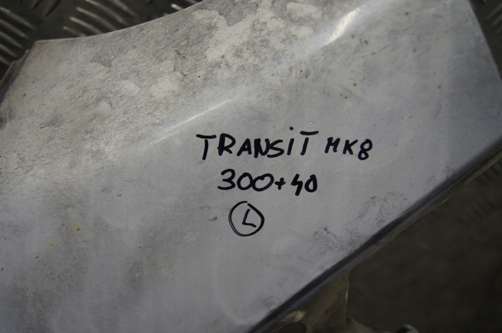 Transit 2019 mk8 крыло  левое в Украине