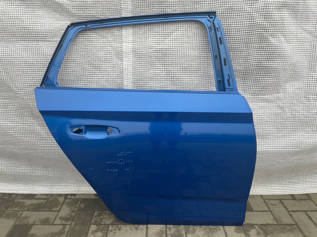 фото №1, Skoda scala 657 дверь задние правое