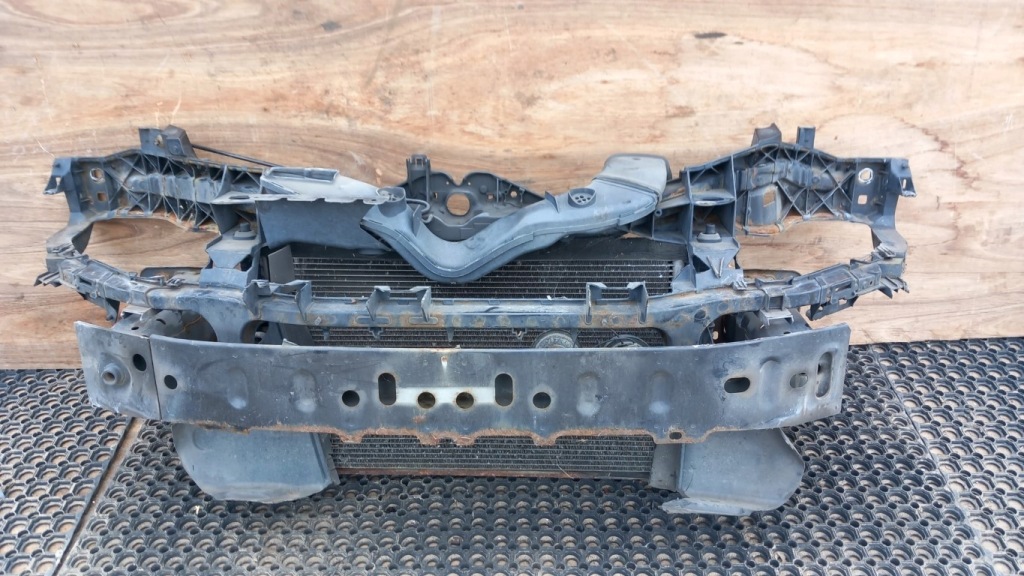 фото №1, Ford c-max mk1 lift 1.8b pas передній комплект f3