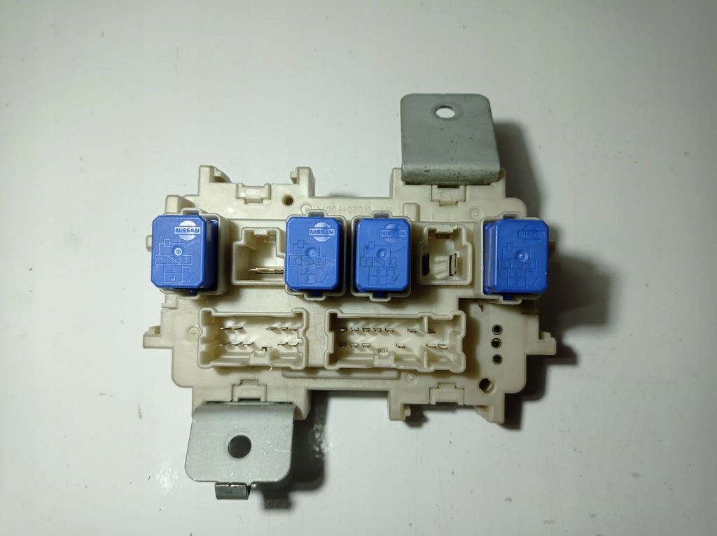 фото №2, Коробка предохранителей renault koleos 2.0 dci