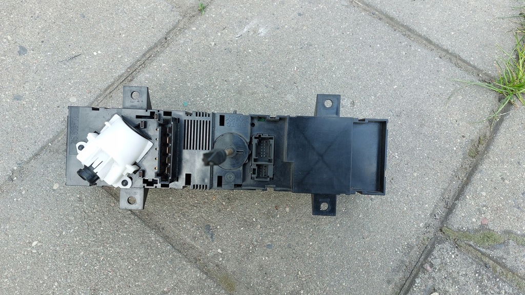 фото №1, Панель кондиционера 2e2919158a crafter sprinter