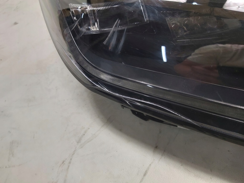 Фара правый  перед jaguar e-pace led рестайлинг  x540 m9c3-13w029-ec premium rt Недорого