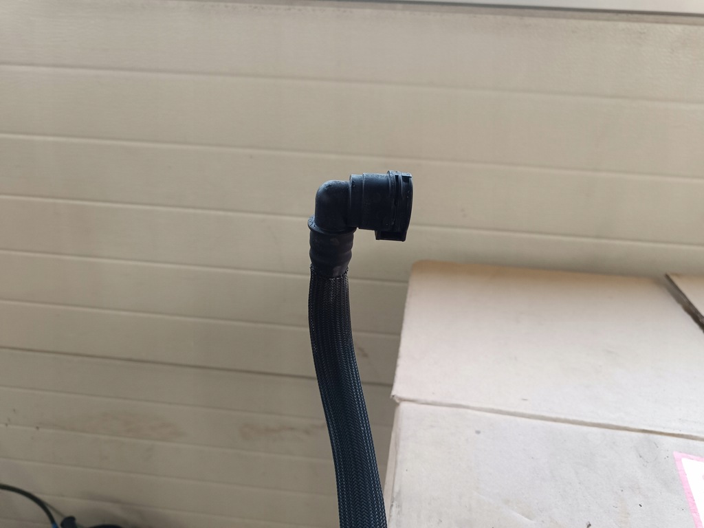 фото №9, Opel astra l vi - шланг wąż вентиляция картера