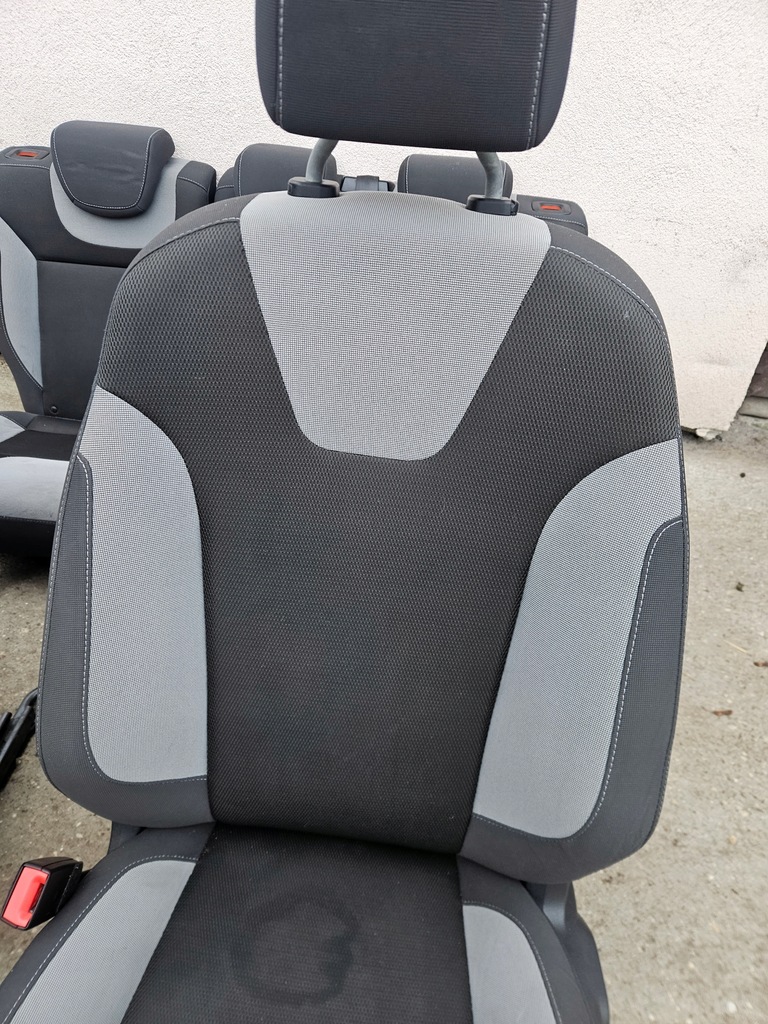 фото №7, Сидіння заднє сидіння ford focus mk3 комплект хетчбек kombi