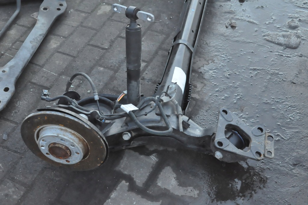 Peugeot rifter подвеска балка задняя 25r Недорого