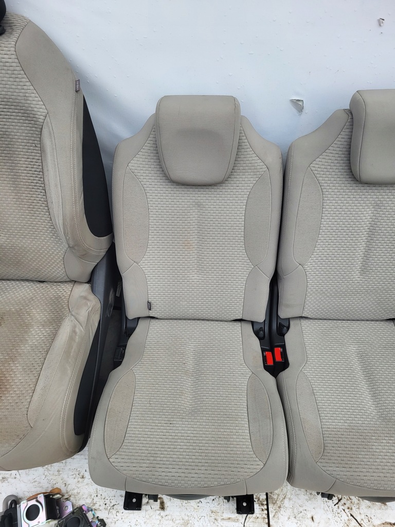 фото №5, Сиденья ремни обшивки kpl citroen c4 picasso