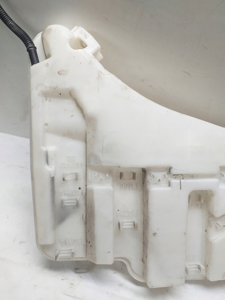 фото №7, Bmw seria 6 f12 gran coupe бак омивача