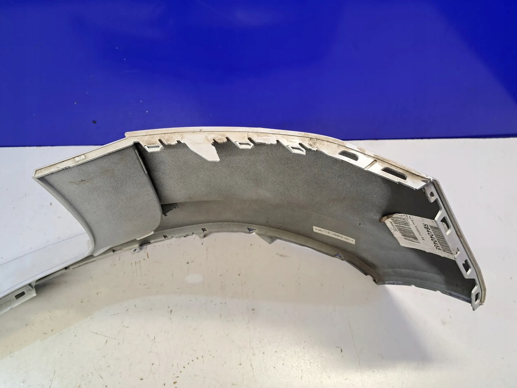 фото №7, Volvo xc40 2018 спойлери