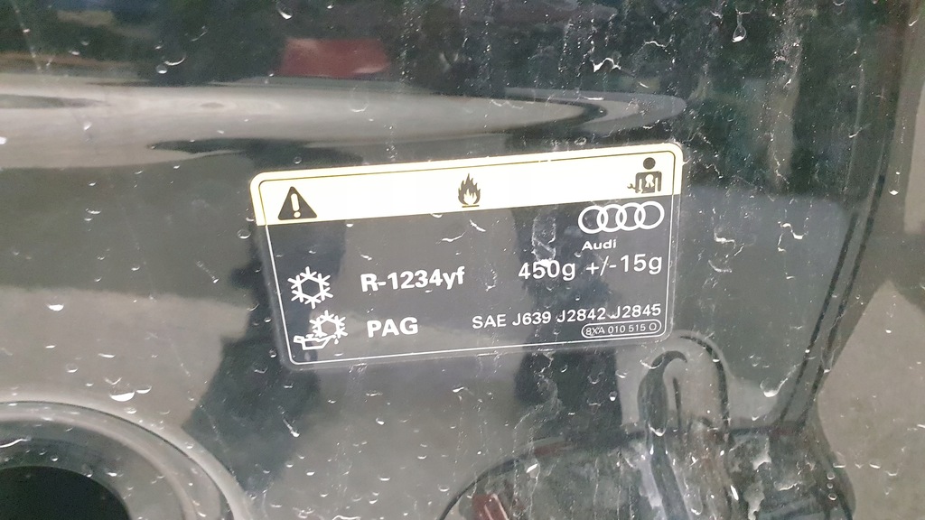 фото №14, Audi a1 8x 8x0 капот кришка двигуна grad