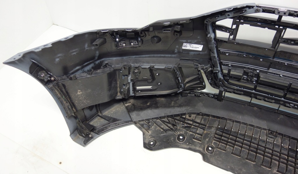 фото №12, Audi a6 c8 s6 sline 2018-2023 pdc омыватель 4k0853653e бампер перед передний