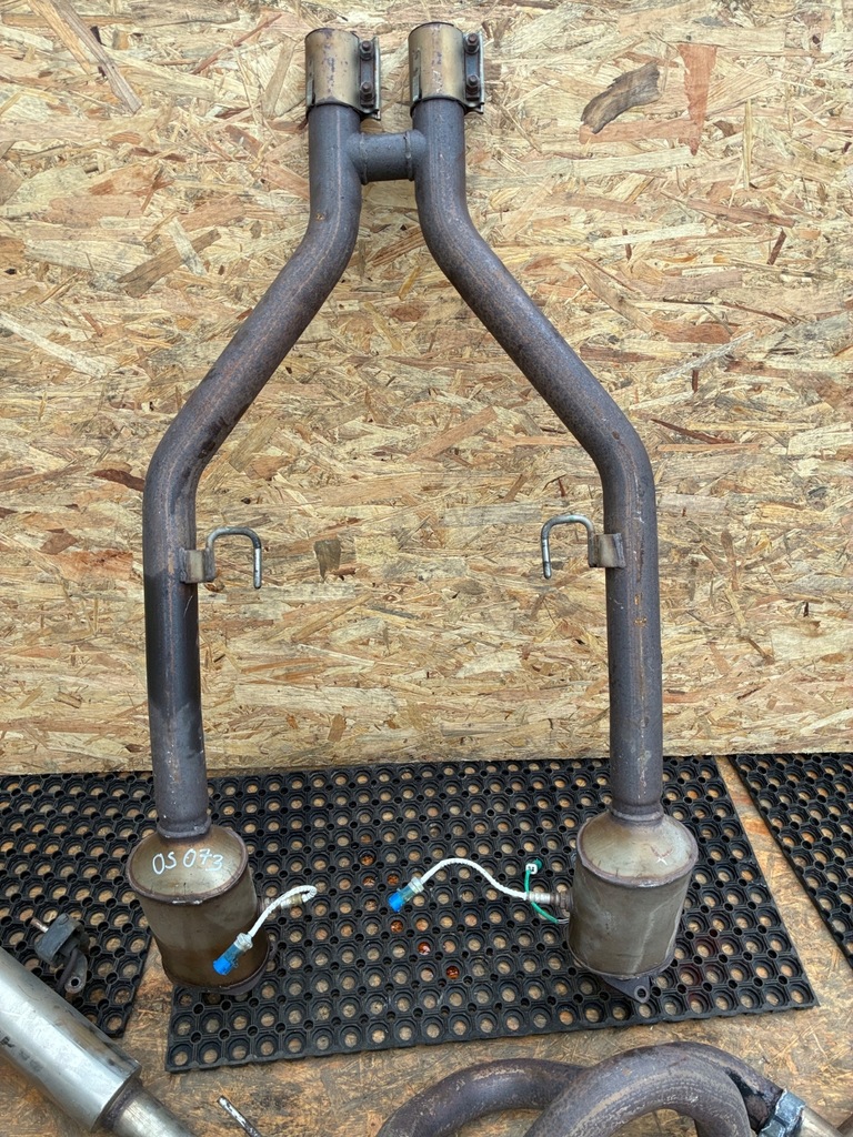 фото №8, Mustang 5 v выхлоп pypes катализатор 4r33-5e212-ea 4r33-5e213-ea комплект