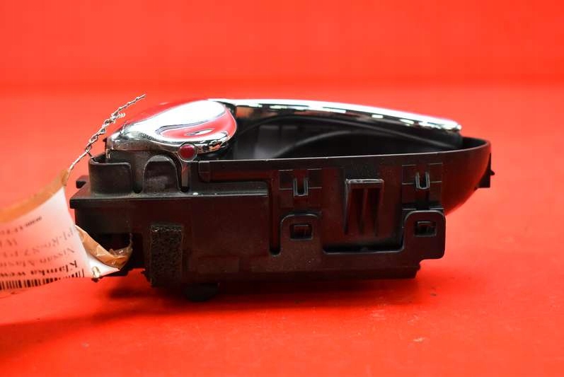 фото №5, Ручка внутренняя правая перед nissan maxima a33 00-05