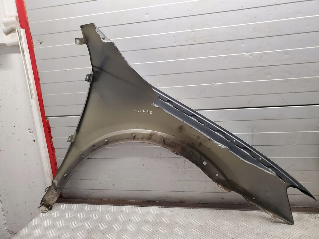 фото №8, Audi q3 8u 8u0821467a левая сторона крылья