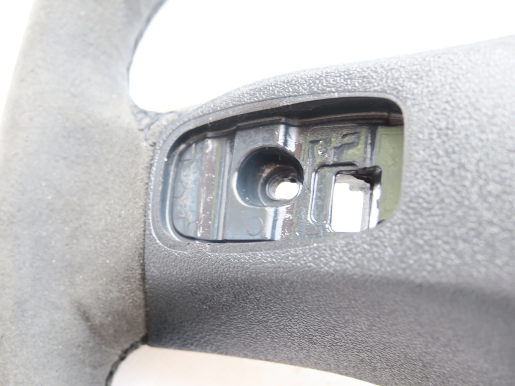 фото №12, Воздуховод alcantara amg mercedes w205 w213 w217