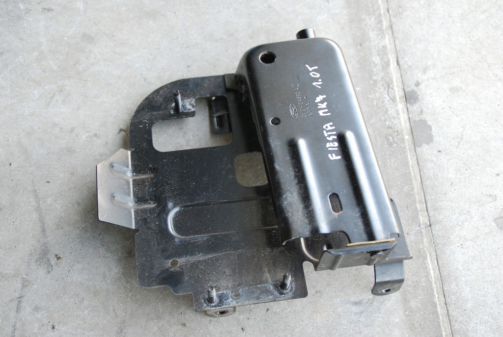 фото №1, Ford fiesta mk7 корпус кришка захист комп'ютер