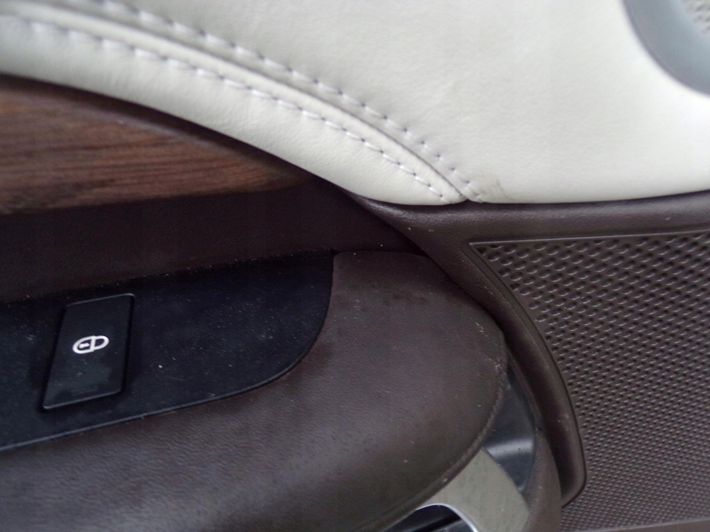 фото №11, Обивка обшивка дверь левый перед discovery v ang