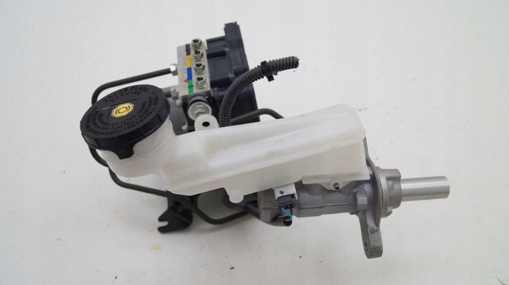 фото №1, Isuzu d max ii 11- насос abs блок керування t