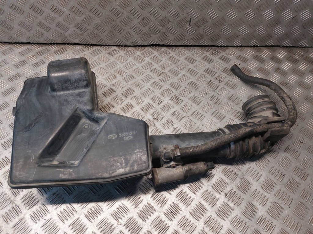 фото №7, Корпус фільтра повітря + резонатор ford sierra i lift 2.0 8v 88wf-9600-ba