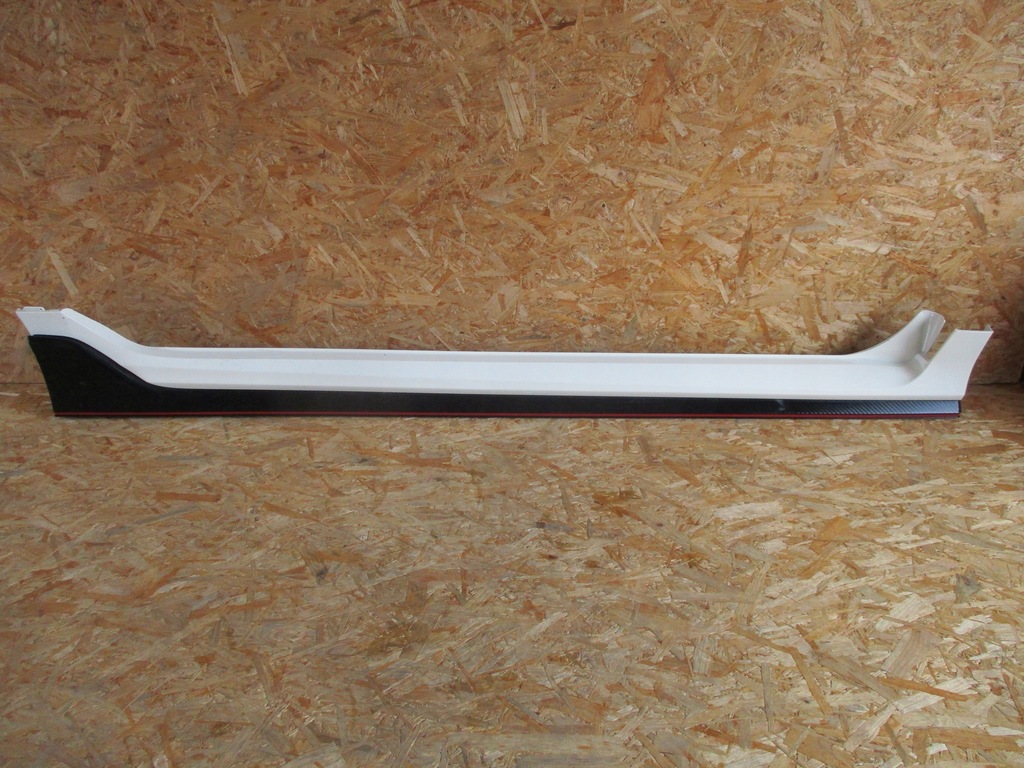 фото №1, Молдинг порог правая honda civic 10 x type r