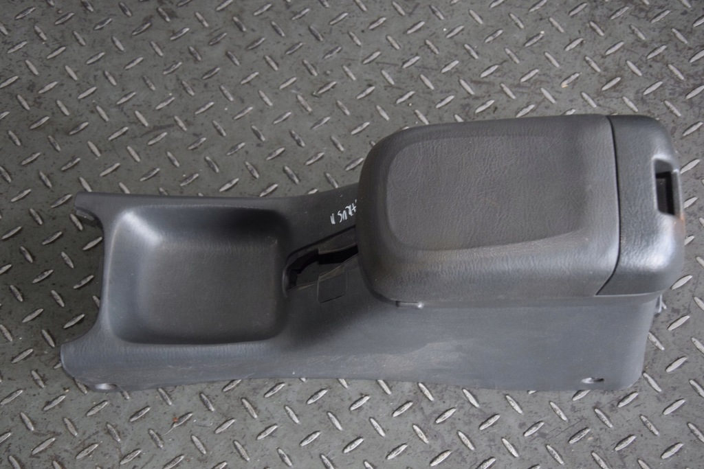 фото №1, Підлокітник kia clarus ii