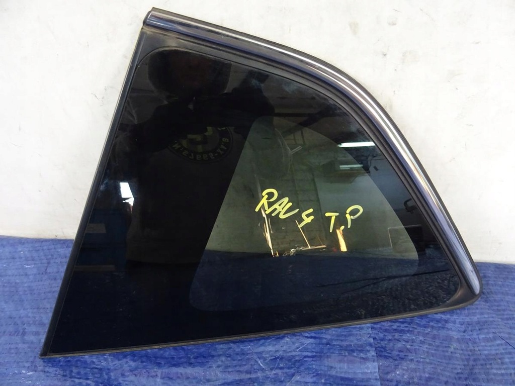 фото №1, Скло кузовна права задня toyota rav-4 iv lift