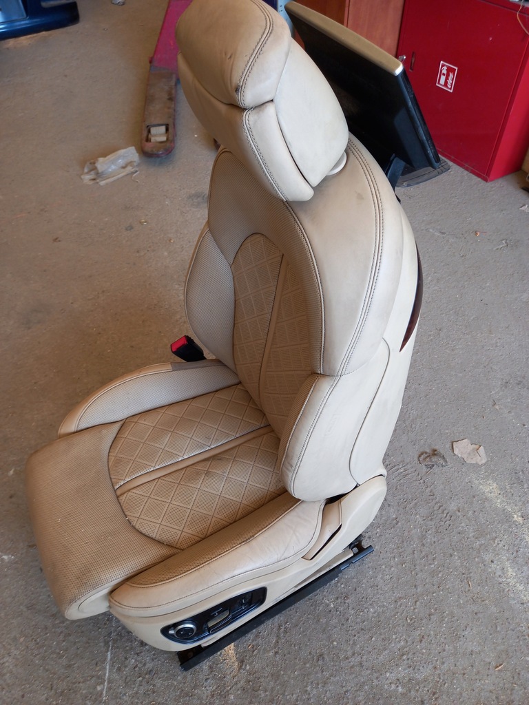 фото №1, Сиденье левый audi a8 d4 4h с монитор exclusive