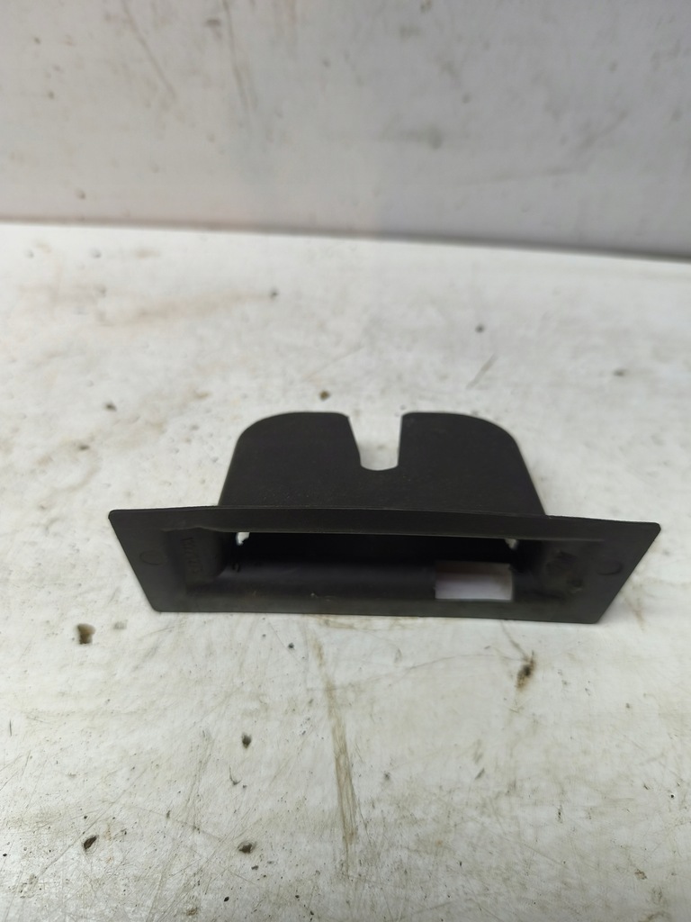 фото №1, Insignia a 08-13 захист замка кришки багажника kombi