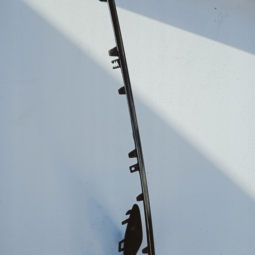 фото №8, Молдинг бампера задняя mercedes c-klasa w205 a2058850201