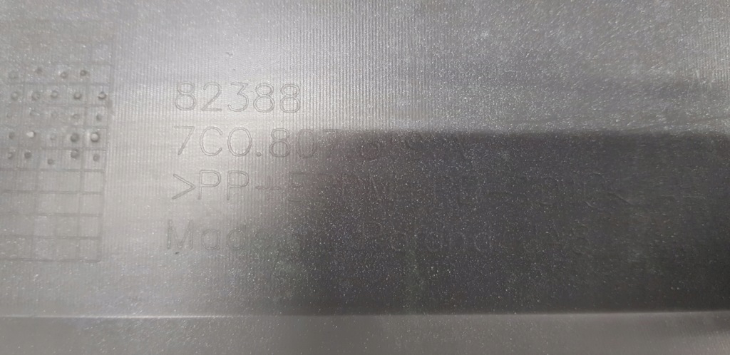 Накладка бампера бампер накладка crafter ii man tge білий idealna 7c0 Зі Шроту