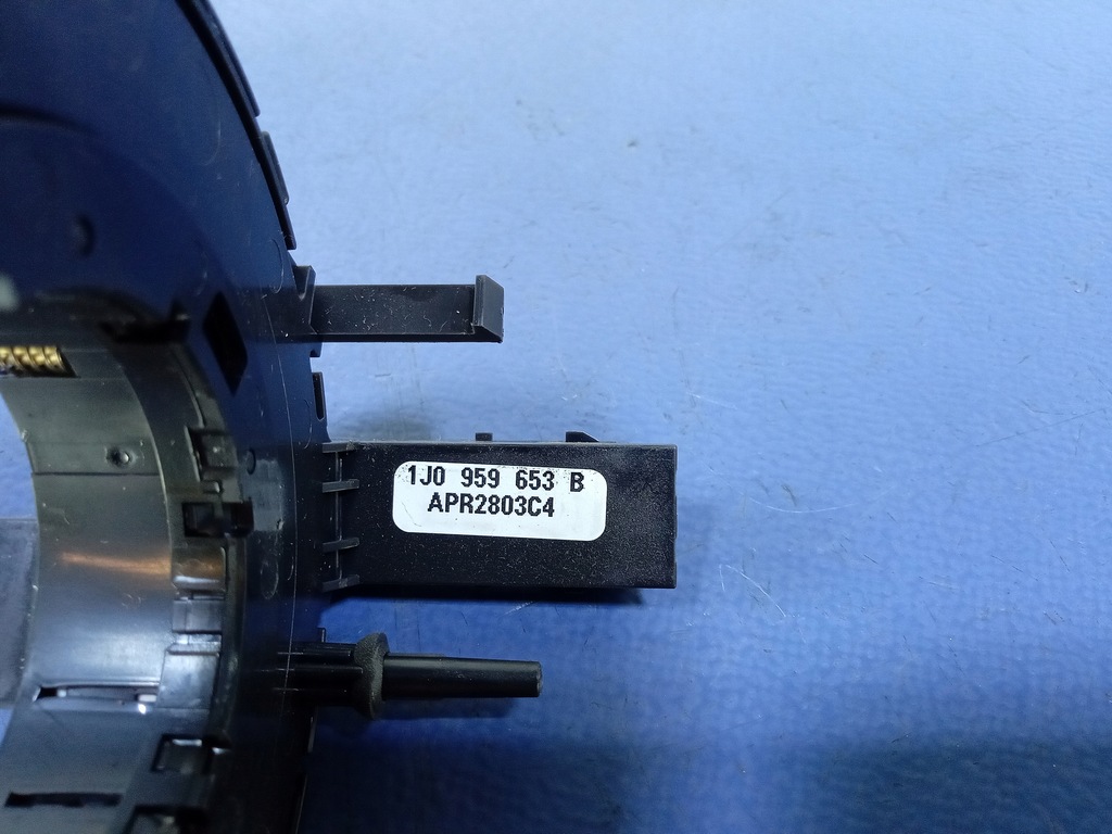 фото №4, Skoda fabia i лента шлейф подушка безопасности 1j0959653b