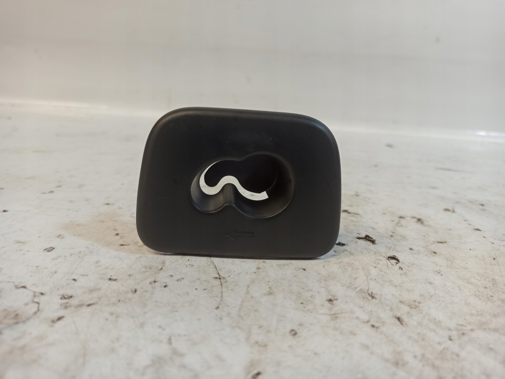 фото №1, Volvo v40 ii пластик заглушка w стеля 31271468 rh