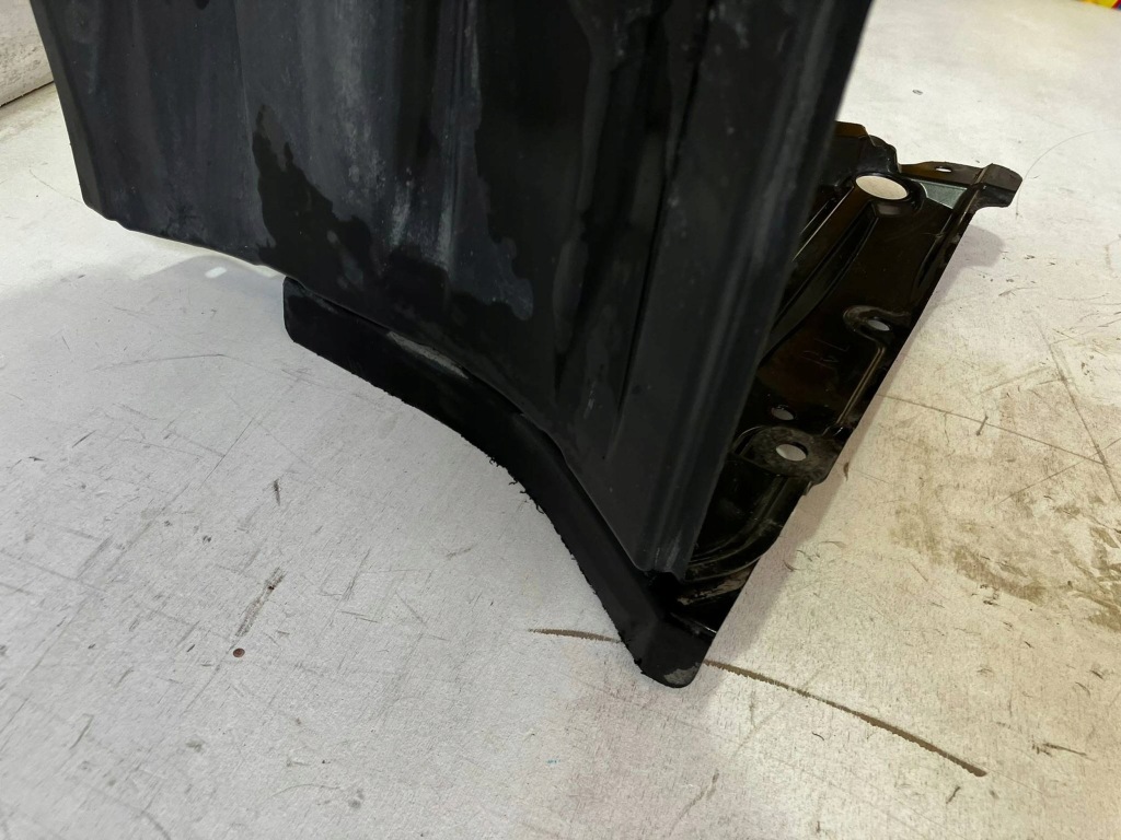 фото №10, Corolla e21 kombi хетчбек підкрилок передні ліва лівий перед platikowe