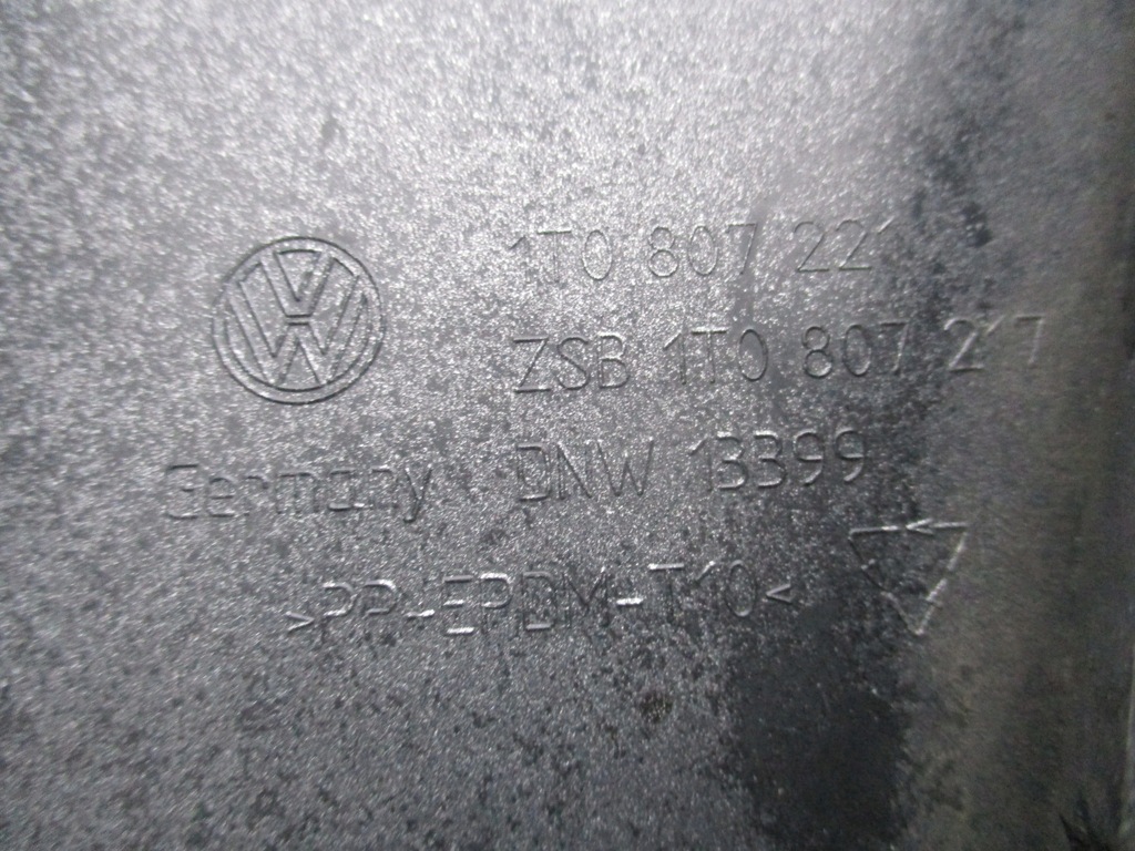 фото №6, Vw touran i 03-06 бампер перед передний 1t0807221