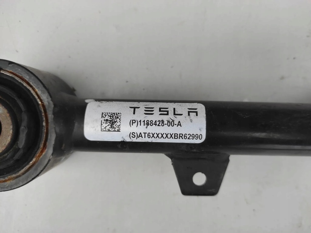 фото №3, Рычаг задний задняя tesla model 3 y