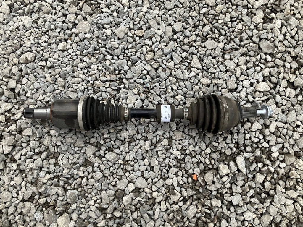 фото №1, Привідний вал ліва короткий mercedes a klasa w177 1.5 cdi