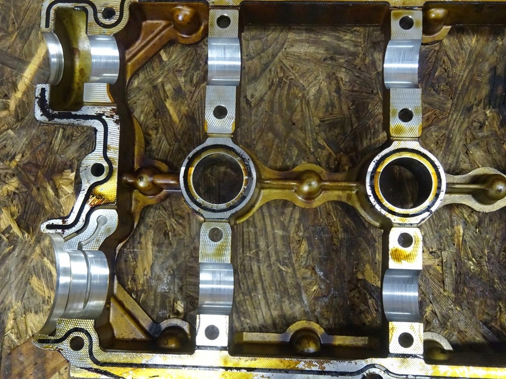 фото №9, Golf v audi tt 8j a3 8p 2.0 tfsi bwa головка рамка 06f103285 06f103373