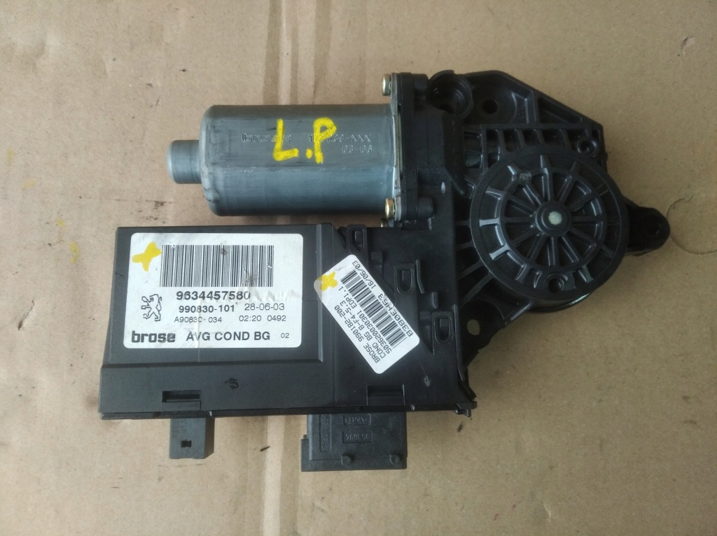 фото №1, Моторчик підйомника скло перед лівий peugeot 307