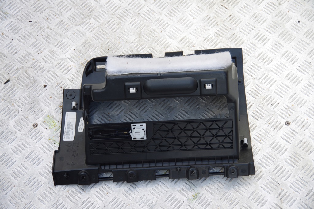 фото №6, Бардачок пассажира dodge durango 2013-