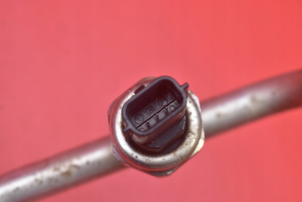 фото №9, Шланг трубка кондиционера 924483nl1b nissan leaf 1 i ze0 lift 10-17